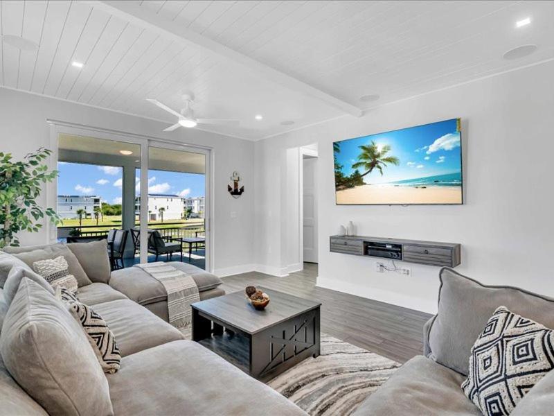 Bayview Pointe Ferienhaus Cortez