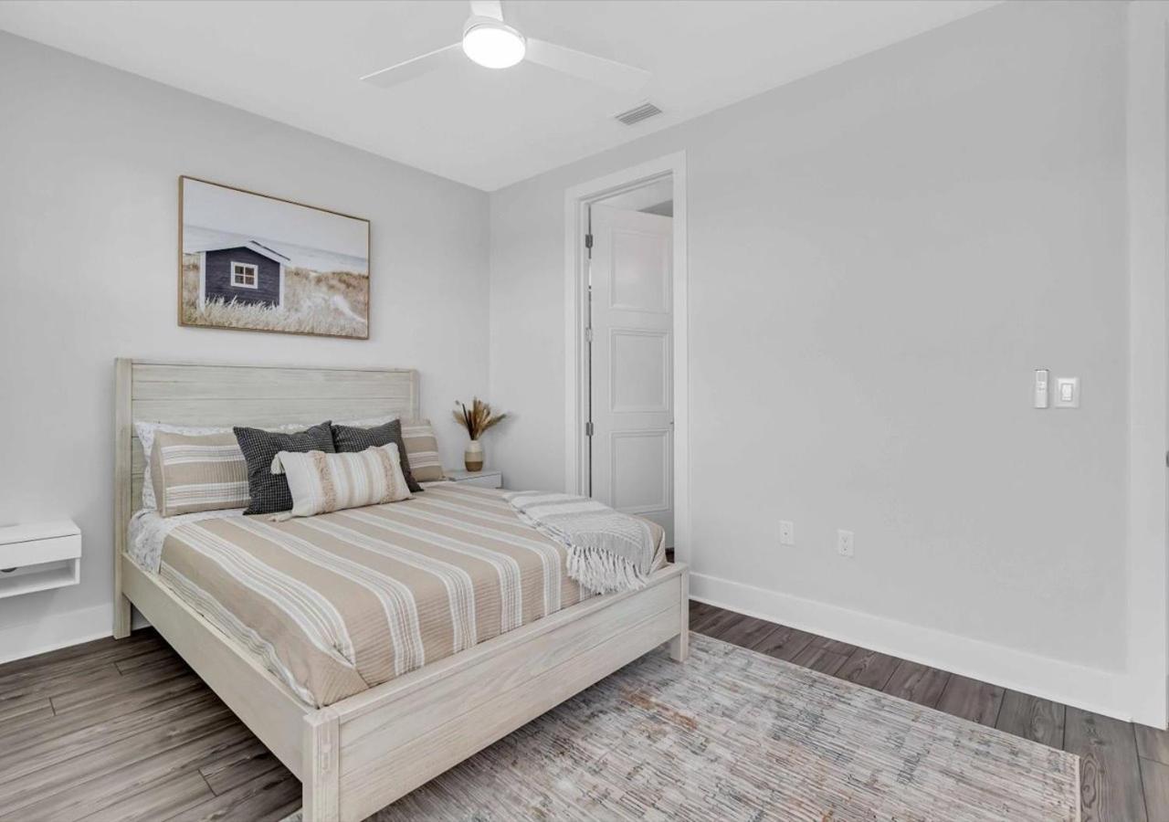 Bayview Pointe